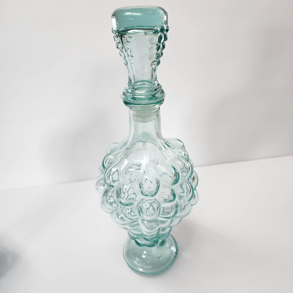 Vintage Italian Vetreria Etrusca Green Tinted Decanter Glass Bubble Grapes X 2 - Picture 2 of 9